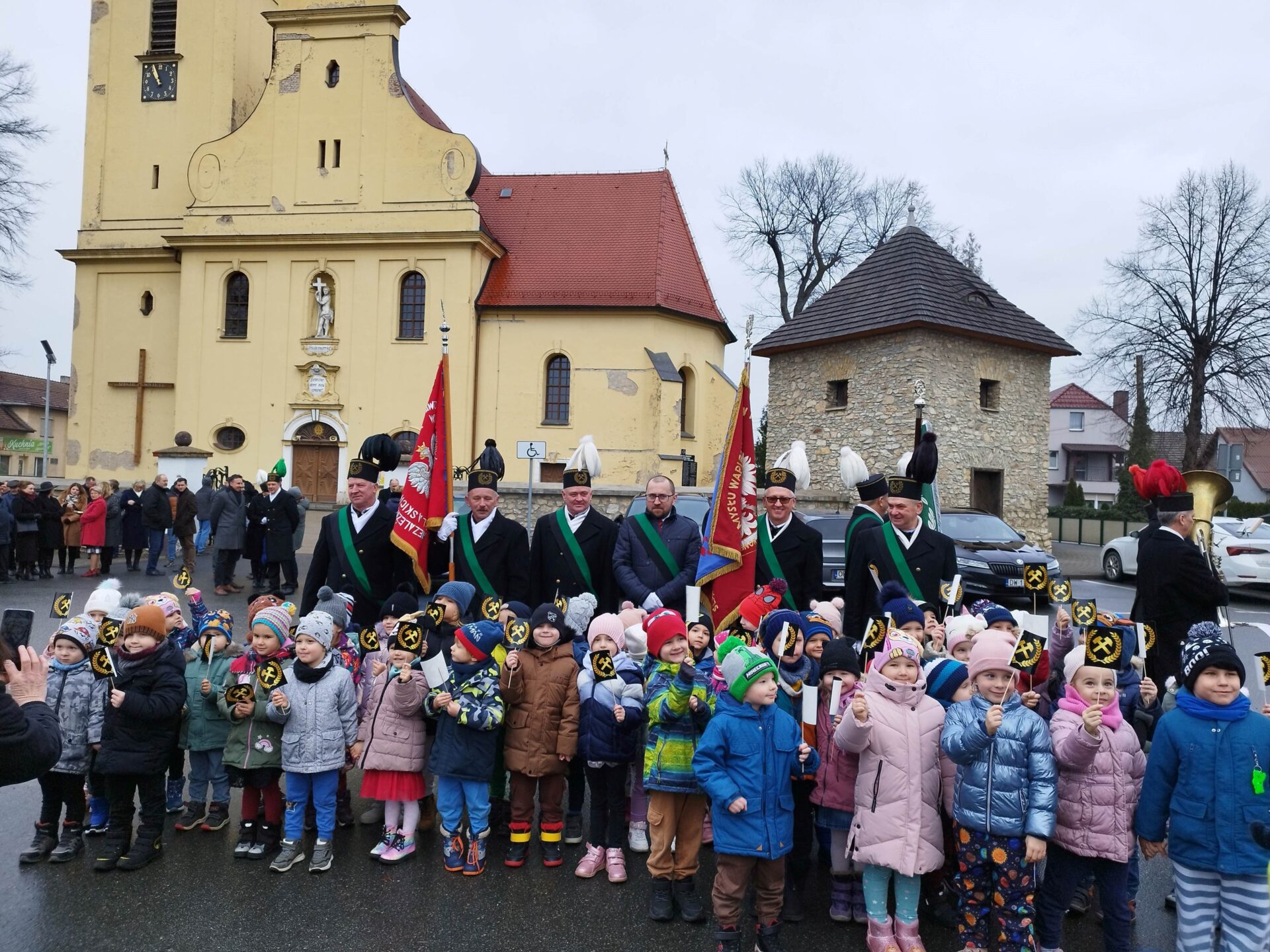 You are currently viewing Podziwiamy Górników